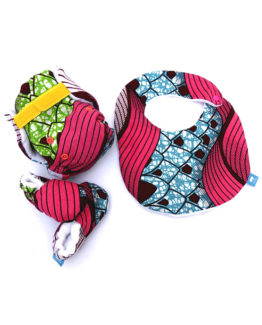 Ensemble Couche lavable- Bavoir-Chausson-